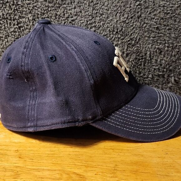 Top of the World University of Pittsburgh Panthers Pitt Stretchfit Hat - NWOT - Picture 6 of 9